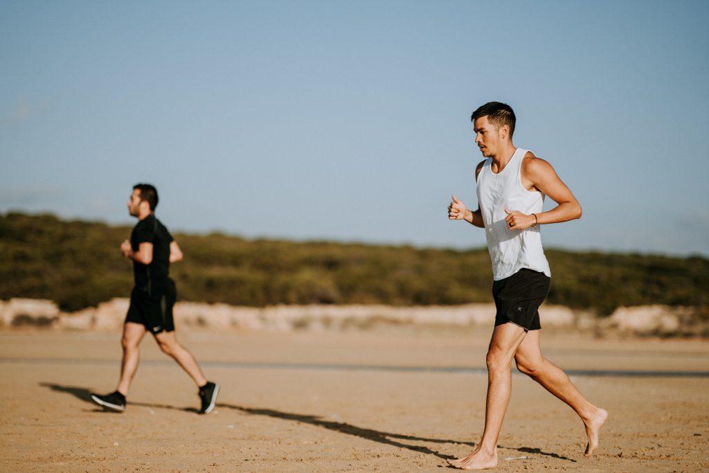 Du sport à la marche pour de mettre en forme